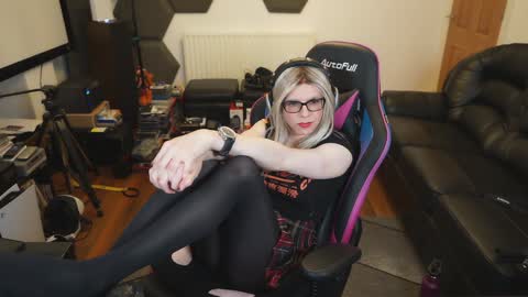 Snapshot of kelseycobalt chatting on 01.21.25 kelseycobalt online show from 01.21.25