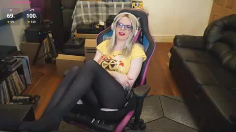 Snapshot of kelseycobalt chatting on 10.18.25 kelseycobalt online show from 10.18.25