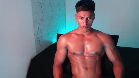 Snapshot of ken__owensx chatting on 05.18.26 ken__owensx online show from 05.18.26