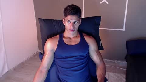 Snapshot of ken__owensx chatting on 07.15.26 ken__owensx online show from 07.15.26