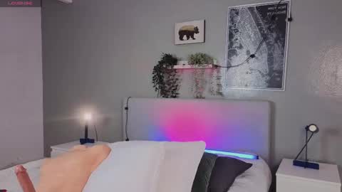   online show from 11.07.25