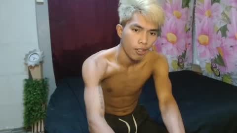 Snapshot of ken_minjun chatting on 07.03.26 ken_minjun online show from 07.03.26