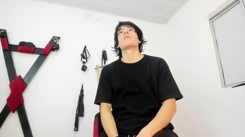 Snapshot of kenai_lavis chatting on 11.20.25 Kenai Lavis online show from 11.20.25