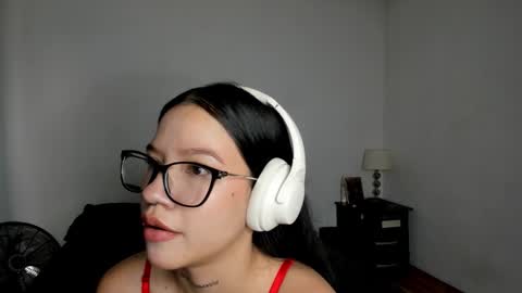 Kendal online show from 03.23.26