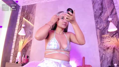 Snapshot of kendall97 chatting on 02.05.25 Natty online show from 02.05.25