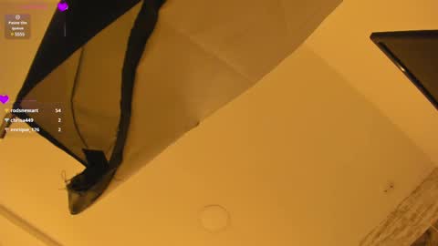 Snapshot of kendall97 chatting on 02.23.25 Natty online show from 02.23.25