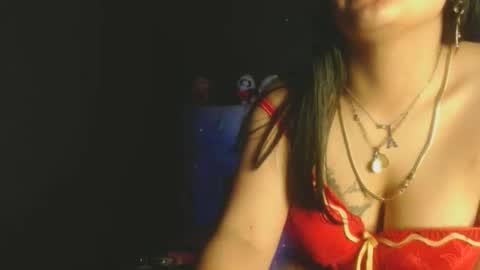 Snapshot of kendall_cherry_ chatting on 10.11.25 kendall online show from 10.11.25