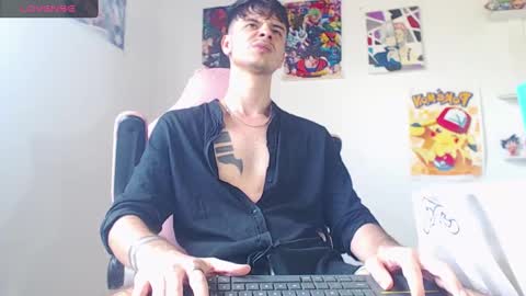 Snapshot of kendall_ros chatting on 02.16.25 kendall ross online show from 02.16.25