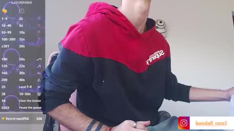 Snapshot of kendall_ros chatting on 11.12.25 kendall ross online show from 11.12.25