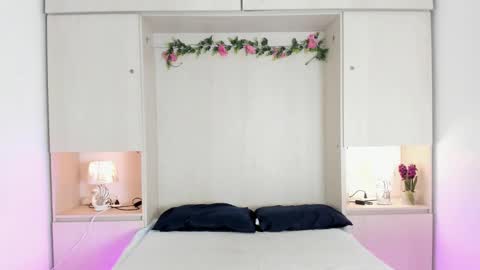 Kendal online show from 01.15.26