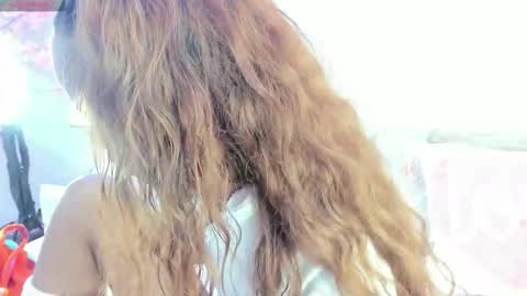 Snapshot of kendalstallyon chatting on 10.25.25 Kendal  online show from 10.25.25