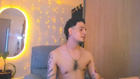 Snapshot of kendel_dimitri chatting on 12.27.24 kendel_dimitri online show from 12.27.24