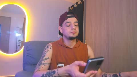 Snapshot of kendel_dimitri chatting on 01.12.25 kendel_dimitri online show from 01.12.25