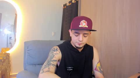 Snapshot of kendel_dimitri chatting on 02.16.25 kendel_dimitri online show from 02.16.25