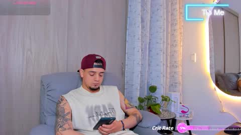Snapshot of kendel_dimitri chatting on 10.07.25 kendel_dimitri online show from 10.07.25