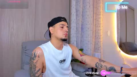 Snapshot of kendel_dimitri chatting on 10.10.25 kendel_dimitri online show from 10.10.25