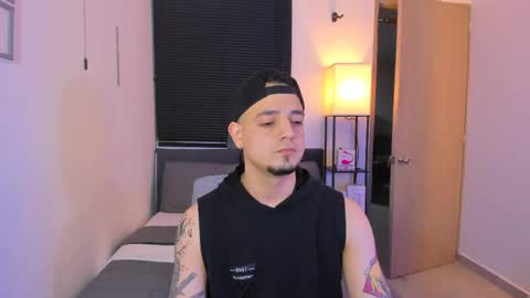Snapshot of kendel_dimitri chatting on 04.29.26 kendel_dimitri online show from 04.29.26