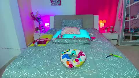 kendra_love31 online show from 03.30.26