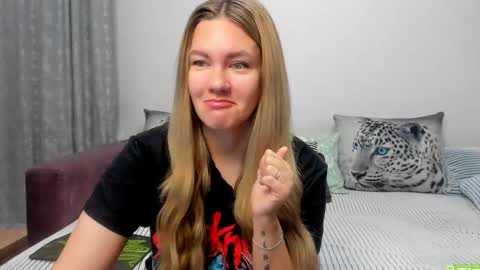 Kendra online show from 10.06.25