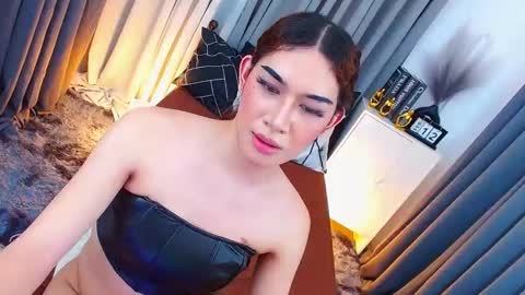 Kendra online show from 02.12.25