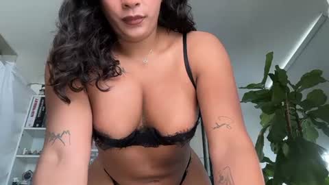 Snapshot of kendrasmithts chatting on 06.16.26 Hi Im kendra- onlyfans. isab2896 online show from 06.16.26