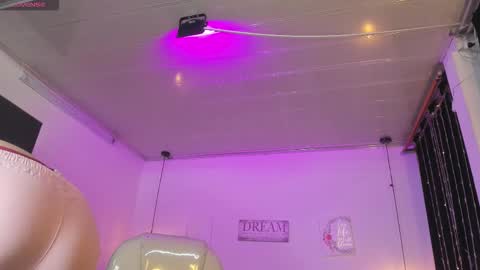 kendry_fox420_ online show from 02.03.26