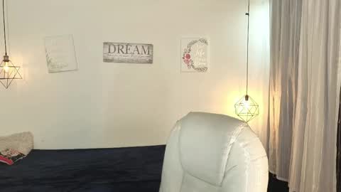 Snapshot of kendry_fox420_ chatting on 05.16.26 kendry_fox420_ online show from 05.16.26