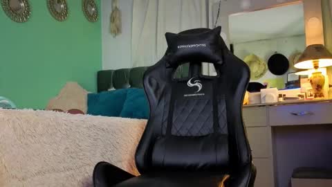 Chriss Morales online show from 11.08.25