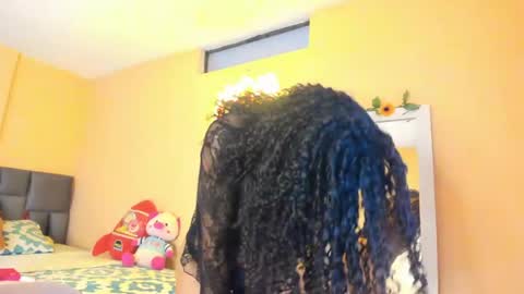 Snapshot of keniia_riizz chatting on 05.15.26 Kenia online show from 05.15.26