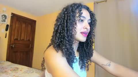 Kenia online show from 07.29.26