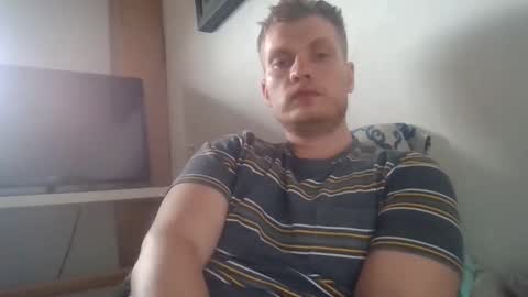 Snapshot of kenkaniff999 chatting on 05.14.26 kenkaniff999 online show from 05.14.26