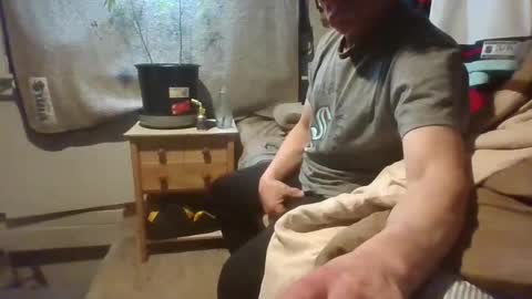 Snapshot of kenneth69h chatting on 01.20.25 kenneth69h online show from 01.20.25