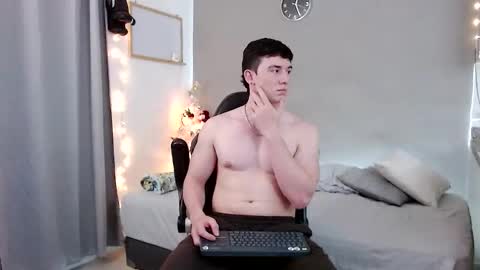 Santiago online show from 12.16.25