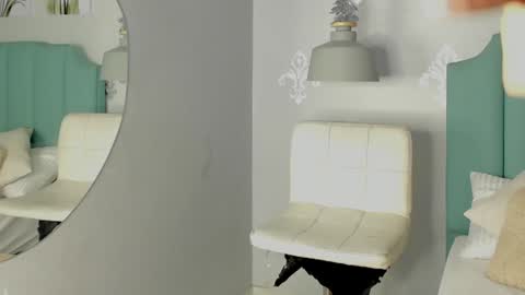 Snapshot of kentha_mitchells chatting on 01.17.25 kentha_mitchells online show from 01.17.25