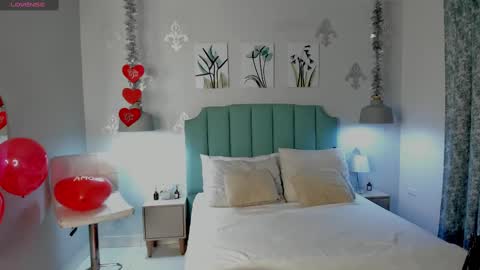 Snapshot of kentha_mitchells chatting on 02.14.25 kentha_mitchells online show from 02.14.25