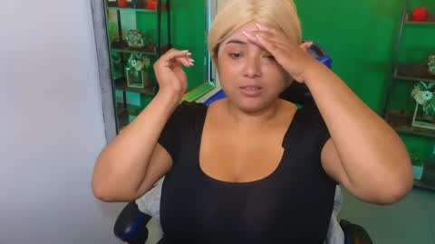 Snapshot of kenya_buhle chatting on 03.17.26 Kenya Buhle online show from 03.17.26