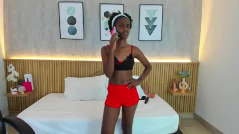 Snapshot of kenya_stone_ chatting on 04.18.26 kenya online show from 04.18.26