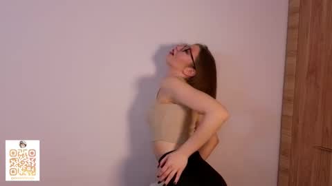 Lisa online show from 02.23.26