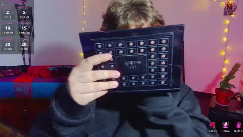 Kenzie online show from 03.08.26