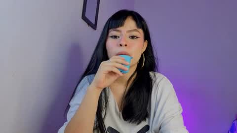Snapshot of kerabelle chatting on 07.18.26 kerabelle online show from 07.18.26