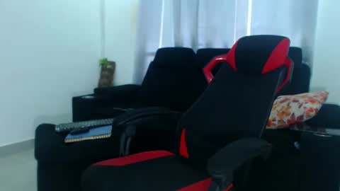 dany wolf002 online show from 01.17.25