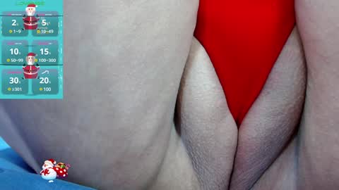 Snapshot of kerly_doll chatting on 12.19.24 K E R L Y online show from 12.19.24