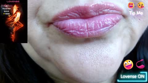 Snapshot of kerly_doll chatting on 01.25.25 K E R L Y online show from 01.25.25