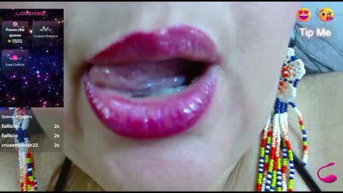 Snapshot of kerly_doll chatting on 02.03.25 K E R L Y online show from 02.03.25