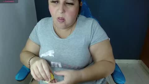 Snapshot of kerly_doll chatting on 02.15.25 K E R L Y online show from 02.15.25