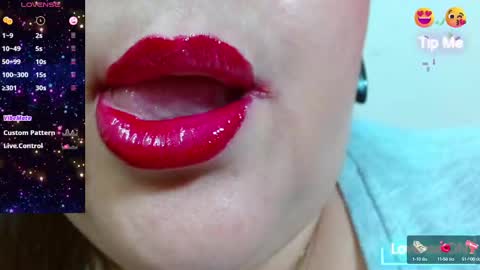 Snapshot of kerly_doll chatting on 02.27.25 K E R L Y online show from 02.27.25