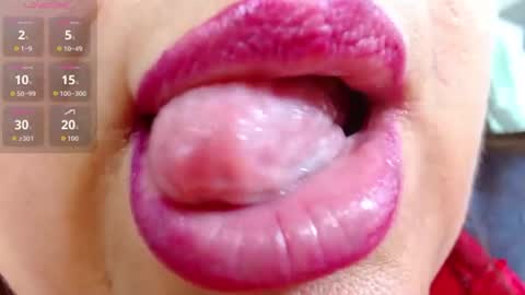 Snapshot of kerly_doll chatting on 07.01.26 K E R L Y online show from 07.01.26