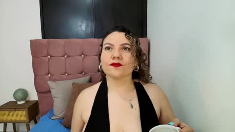 Snapshot of kerly_mature42 chatting on 10.13.25 KERLY online show from 10.13.25