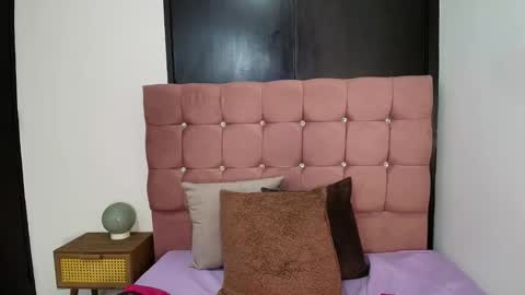Snapshot of kerly_mature42 chatting on 10.19.25 KERLY online show from 10.19.25
