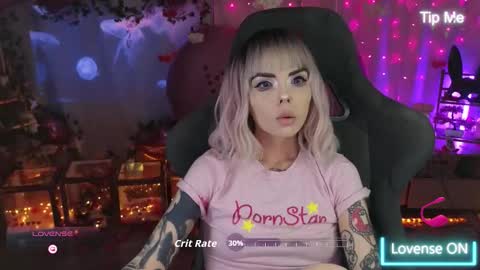 Snapshot of kerry_kirk chatting on 02.24.26 Kerry online show from 02.24.26